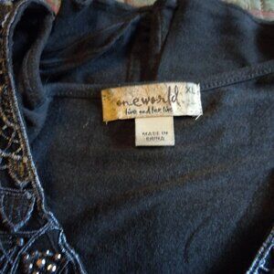 LOT/3 ONE WORLD Women's Knit Tops V-Neck Crochet Detail Lightweight